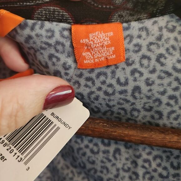 TALLIA Men's Paisley Burgundy and Gray Sports Coat Blazer Size Large - Picture 7 of 7